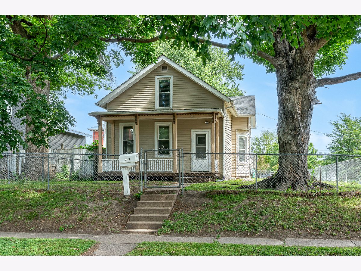  For Sale Davenport Iowa, 906 14th Street