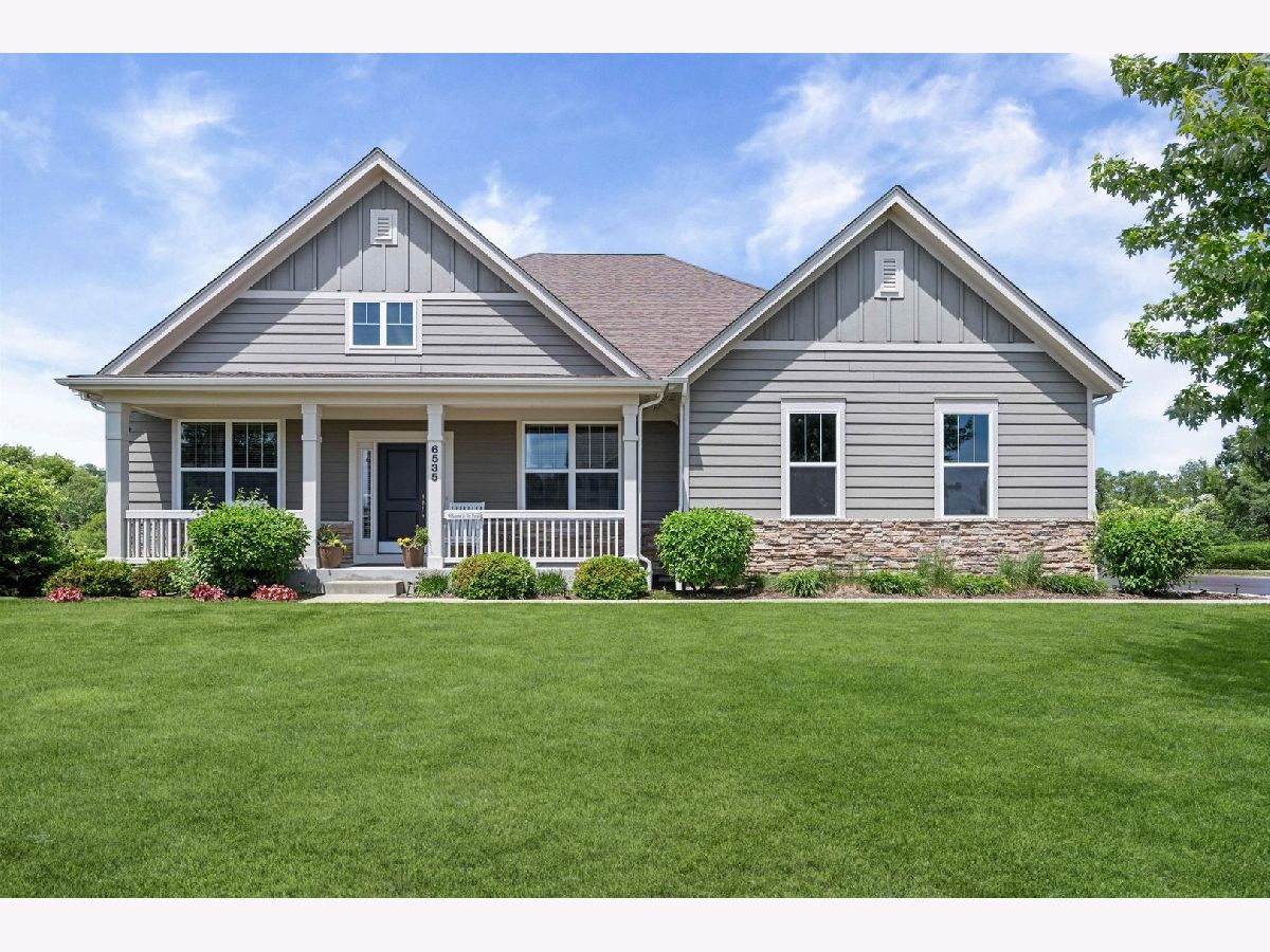  For Sale Lakewood Illinois, 6535 Woodland Hills Drive