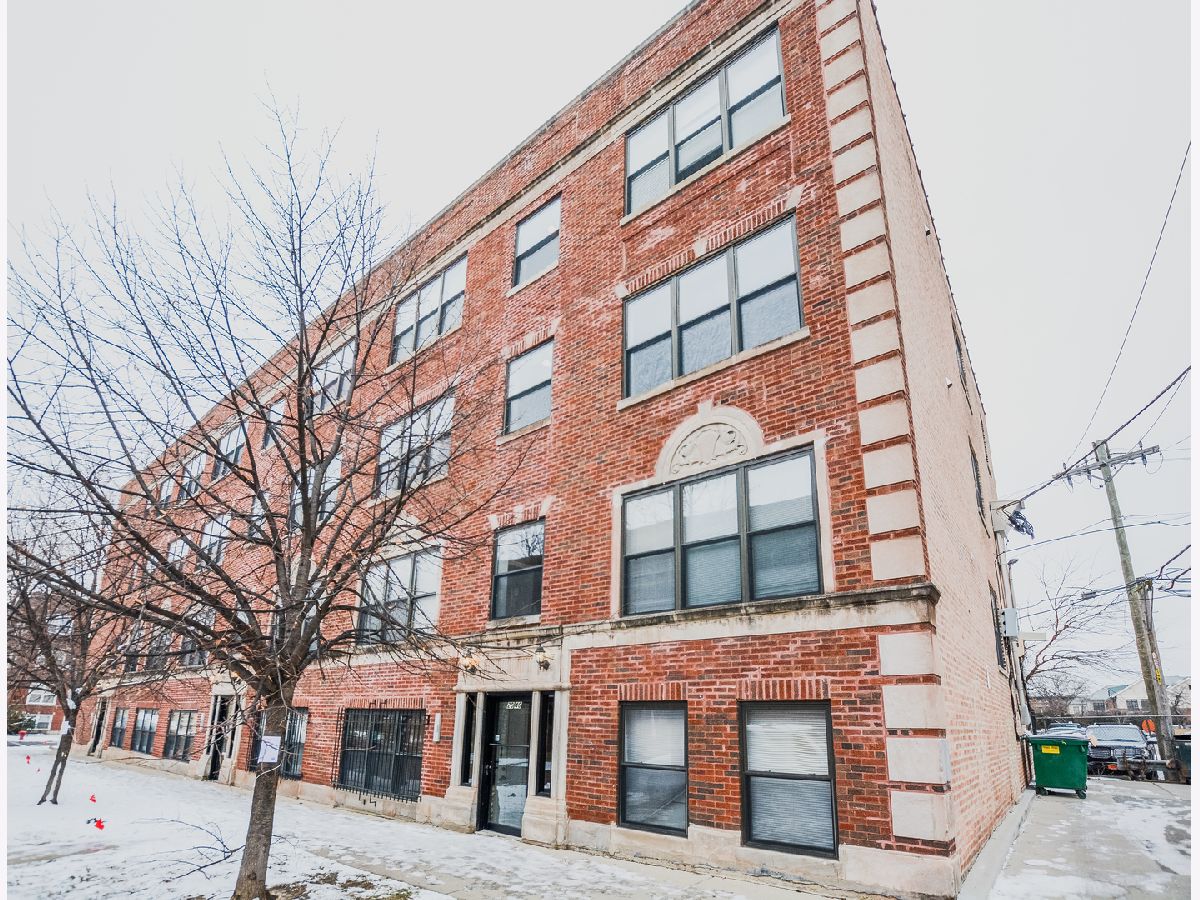  Rented Chicago Illinois, 2050 Hood