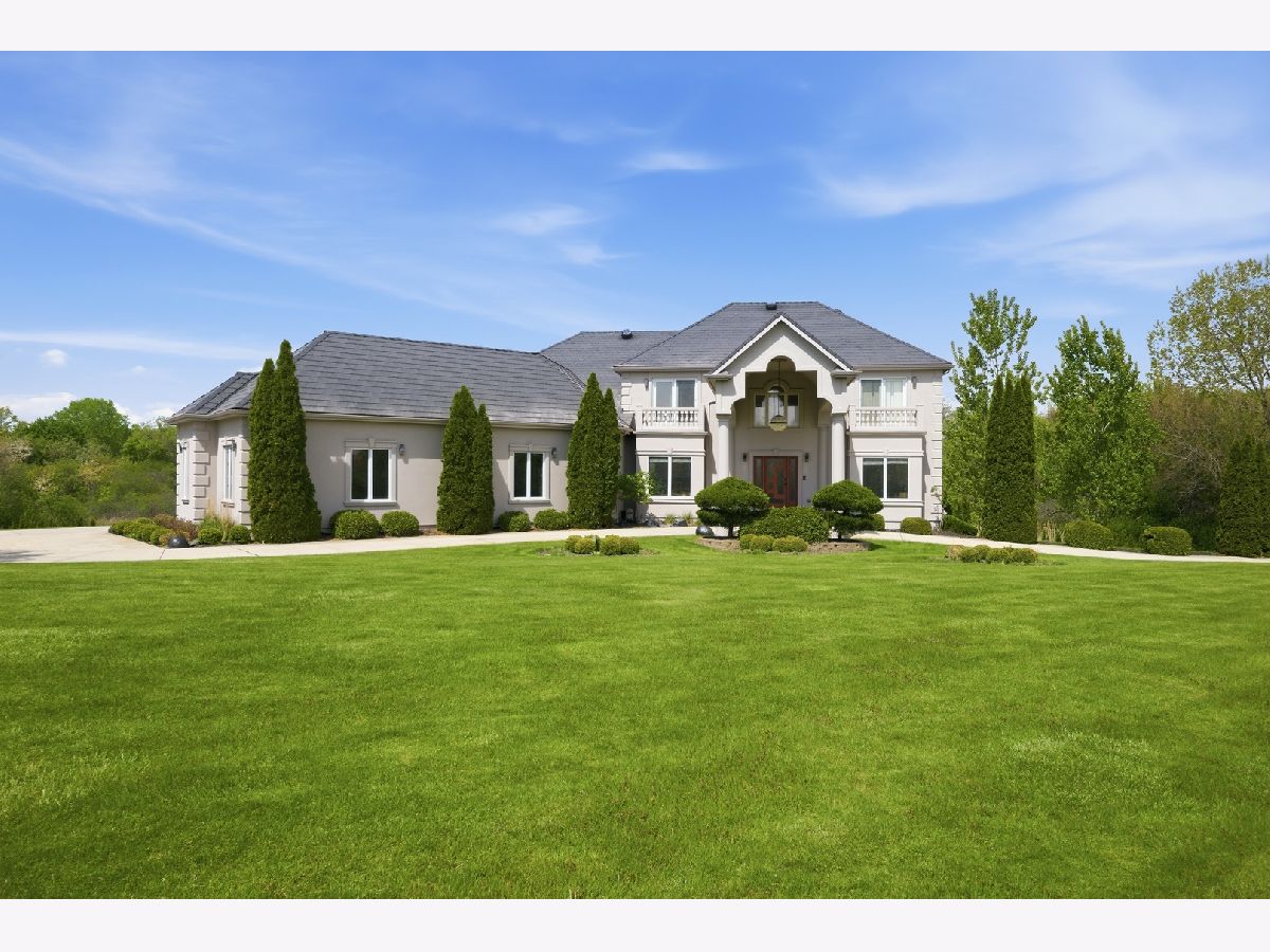  For Sale South Barrington Illinois, 9 Falcon Lakes Drive