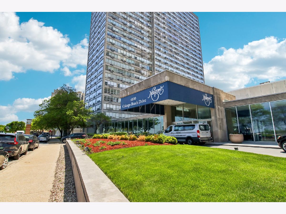  For Sale Chicago Illinois, 4800 Chicago Beach Drive