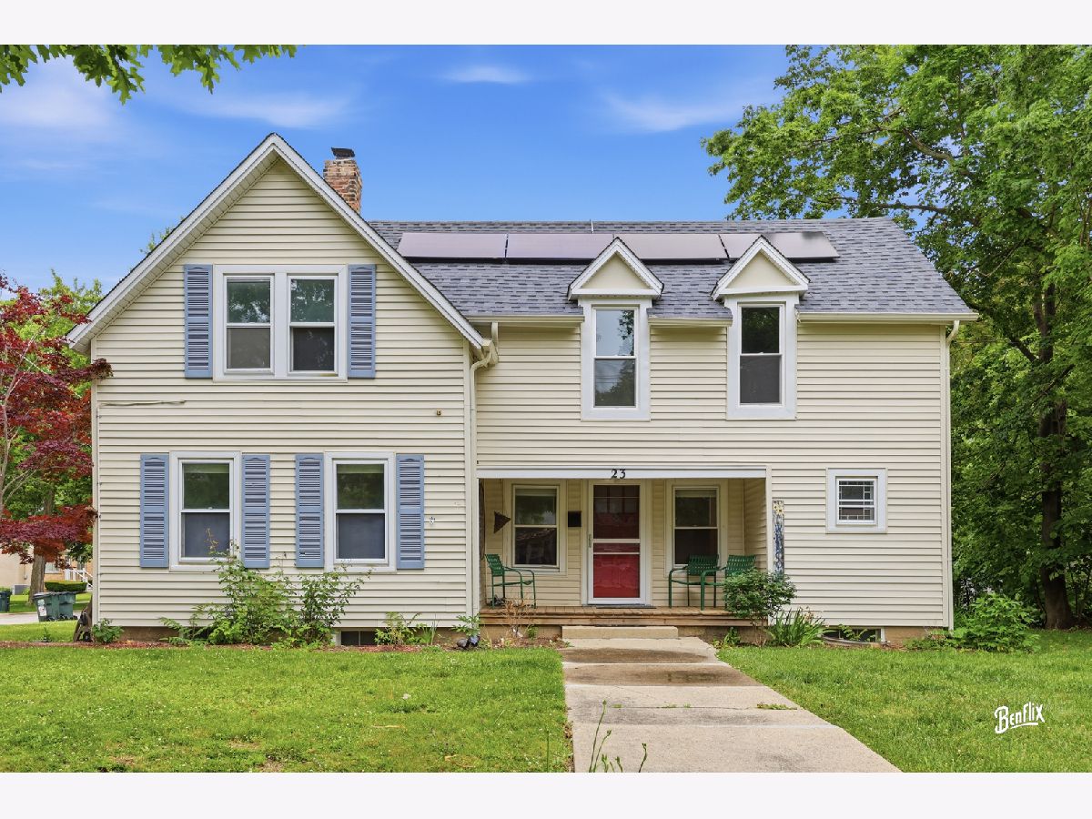  For Sale Palatine Illinois, 23 Benton Street