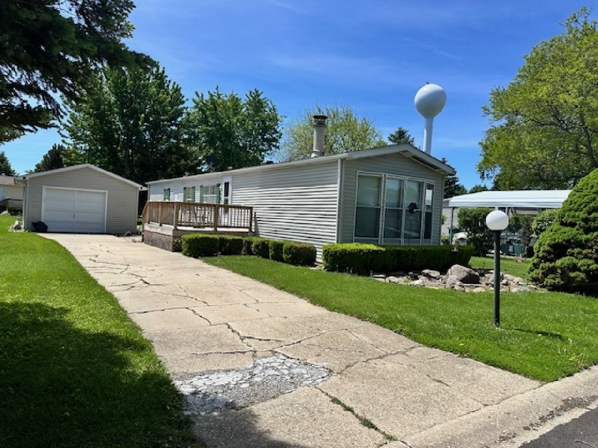 Subdivision For Sale Wildwood North Sandwich Illinois, 9 Hickory Lane