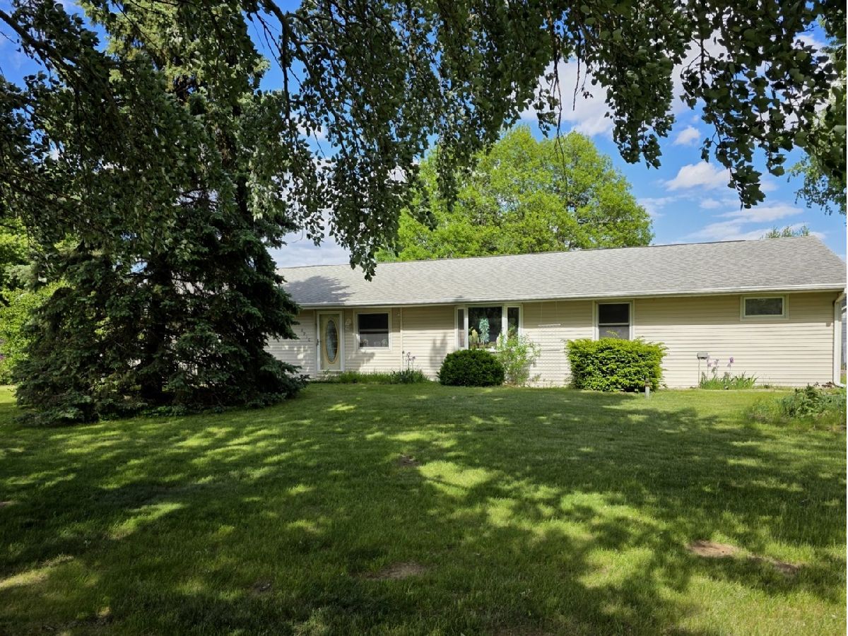  For Sale Rock Falls Illinois, 8950 Hoover Road