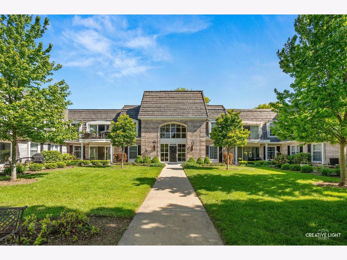 Homes & Townhomes & Condos For Sale Prestbury Sugar Grove Illinois, 1 Normandie Drive