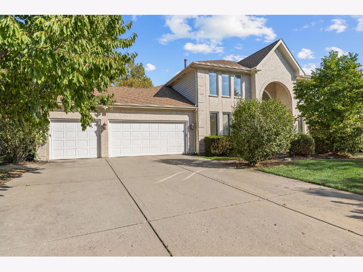 Homes For Sale Rolling Hills Buffalo Grove Illinois, 1983 Wilshire Court