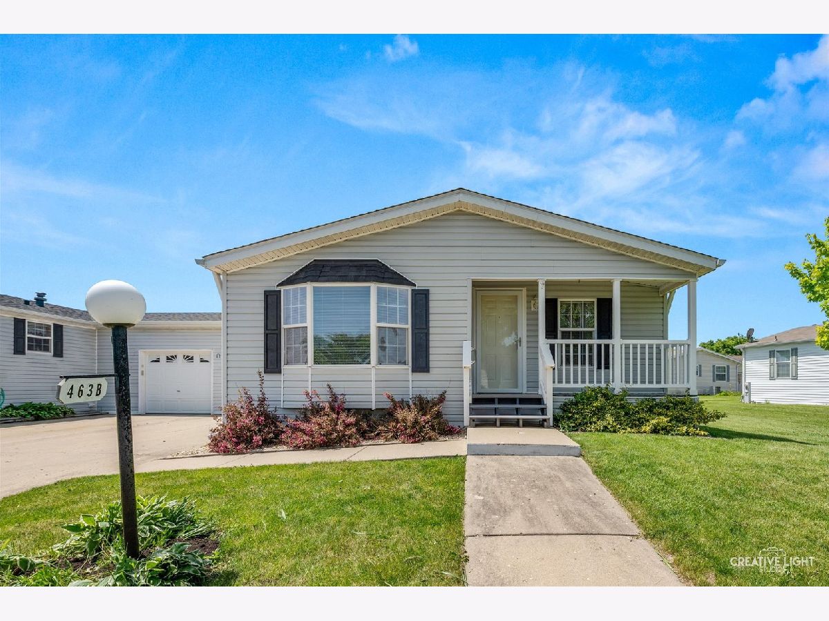  For Sale Sandwich Illinois, 463 Meadowlark Circle