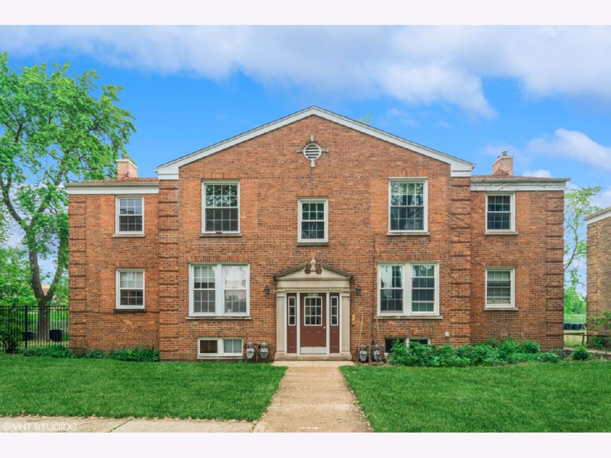  Rented Chicago Illinois, 4258 Nelson