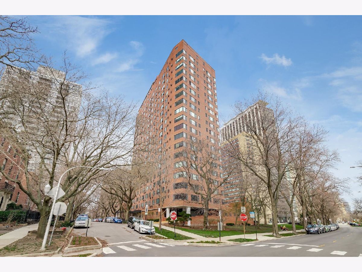  For Rent Chicago Illinois, 3100 Lake Shore