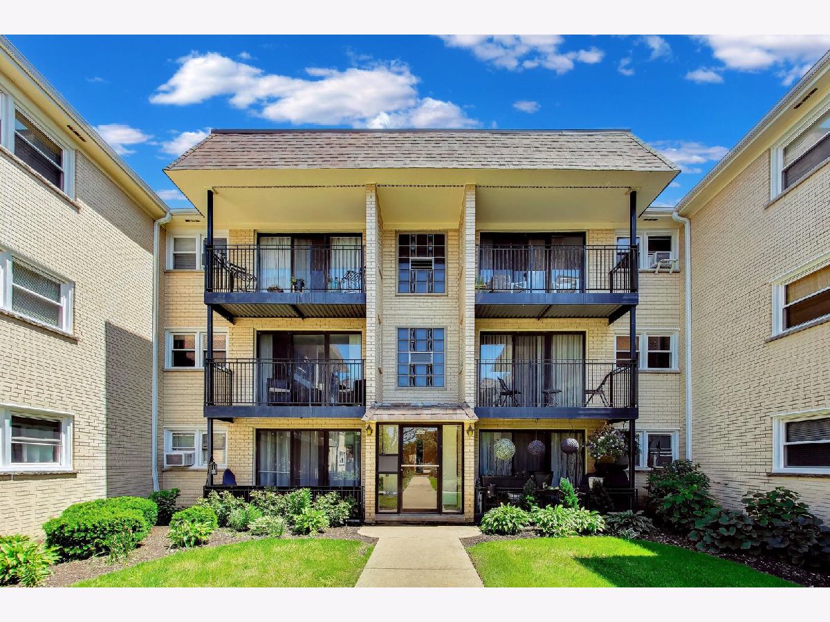  For Sale Chicago Illinois, 6565 Harlem Avenue
