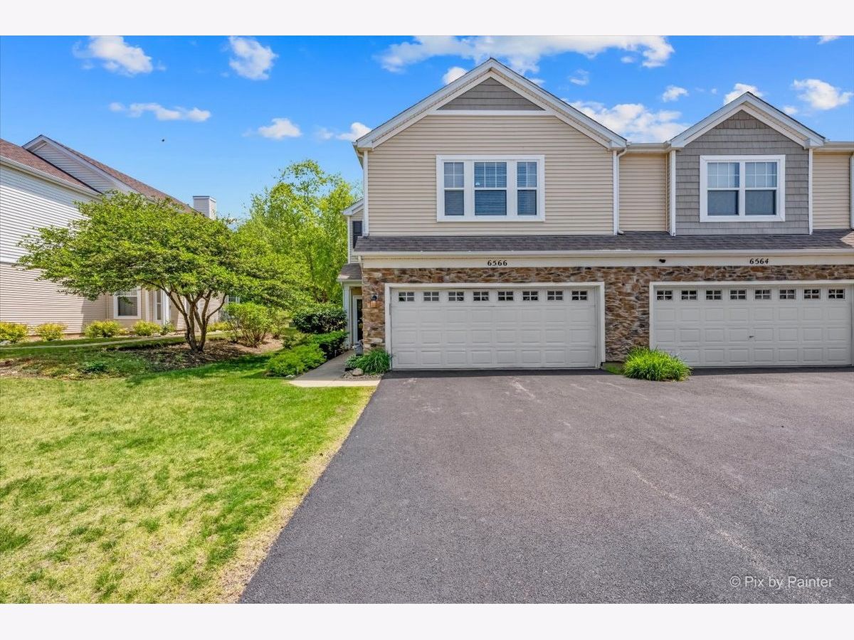  For Sale Carpentersville Illinois, 6566 Marble Lane