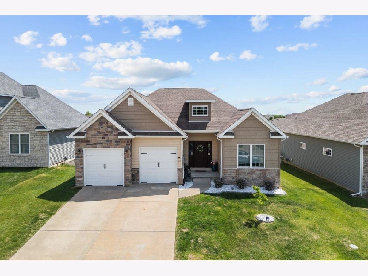 For Rent Leclaire Iowa, 67 Cobblestone