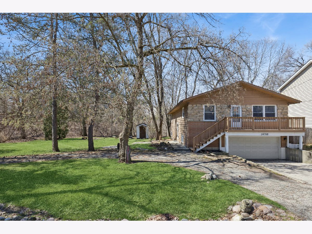  For Sale Ingleside Illinois, 34768 Oakside Avenue