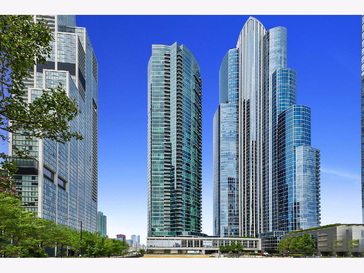  For Sale Chicago Illinois, 1201 Prairie Avenue