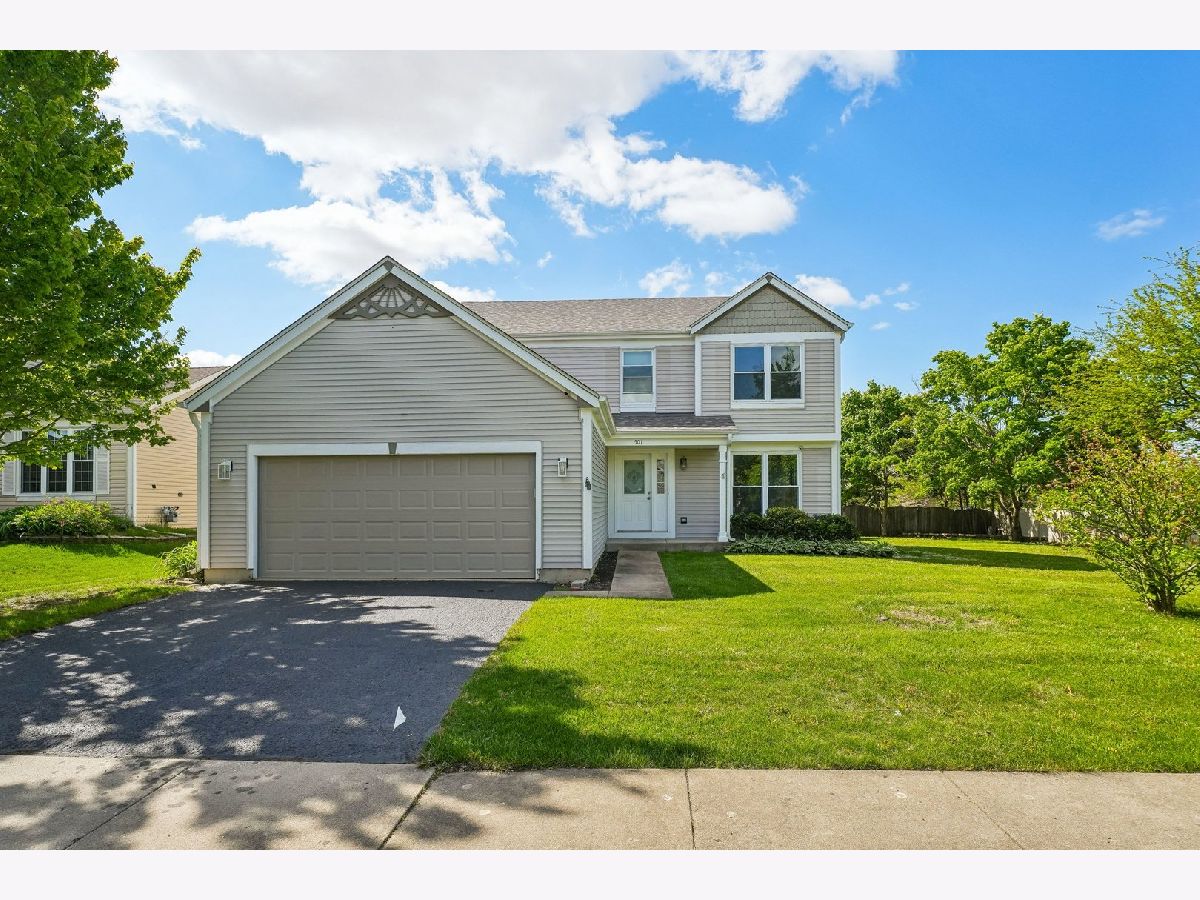 Homes For Sale Bloomfield Village Bolingbrook Illinois, 501 Bloomfield Drive