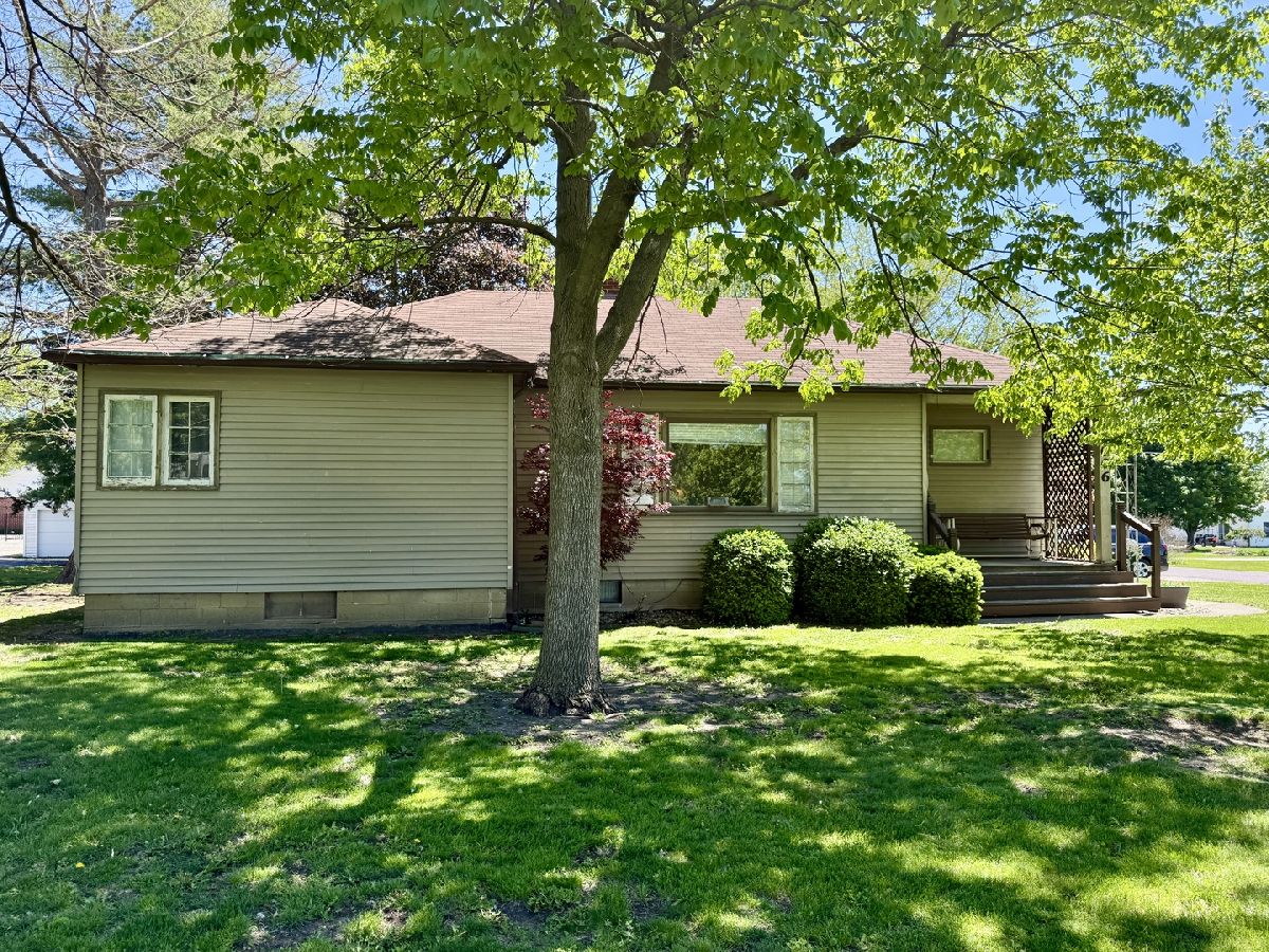  Sold Gibson City Illinois, 1006 Sangamon