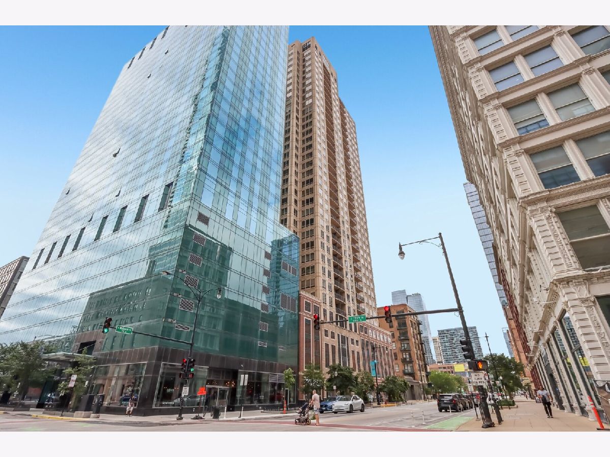  For Sale Chicago Illinois, 1111 Wabash Avenue