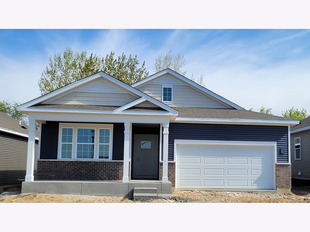 Condos & Townhomes & Homes For Sale Stonewater Wonder Lake Illinois, 6294 Redwood Trail