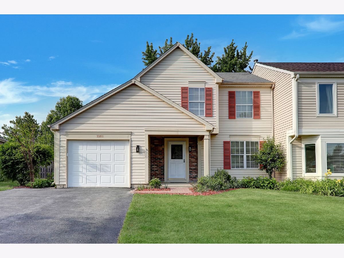 Homes & Townhomes For Sale Cambridge Country Mundelein Illinois, 1161 Regent Drive