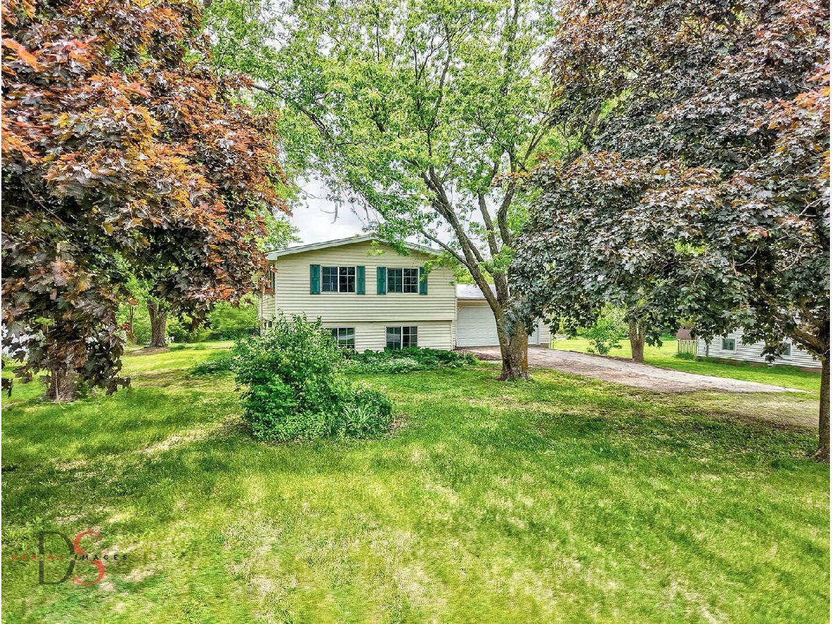  For Sale Marseilles Illinois, 2420 2360th Road