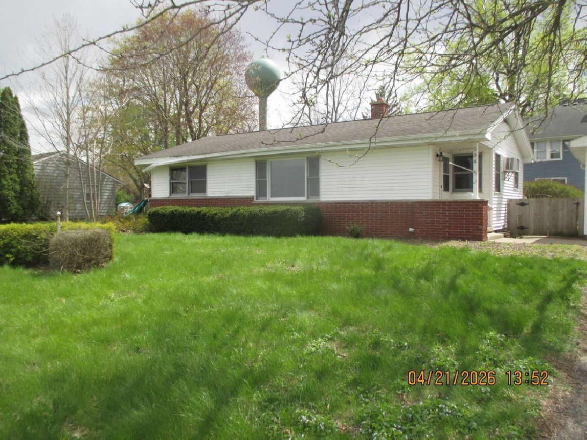  For Sale Maple Park Illinois, 504 Washington Street