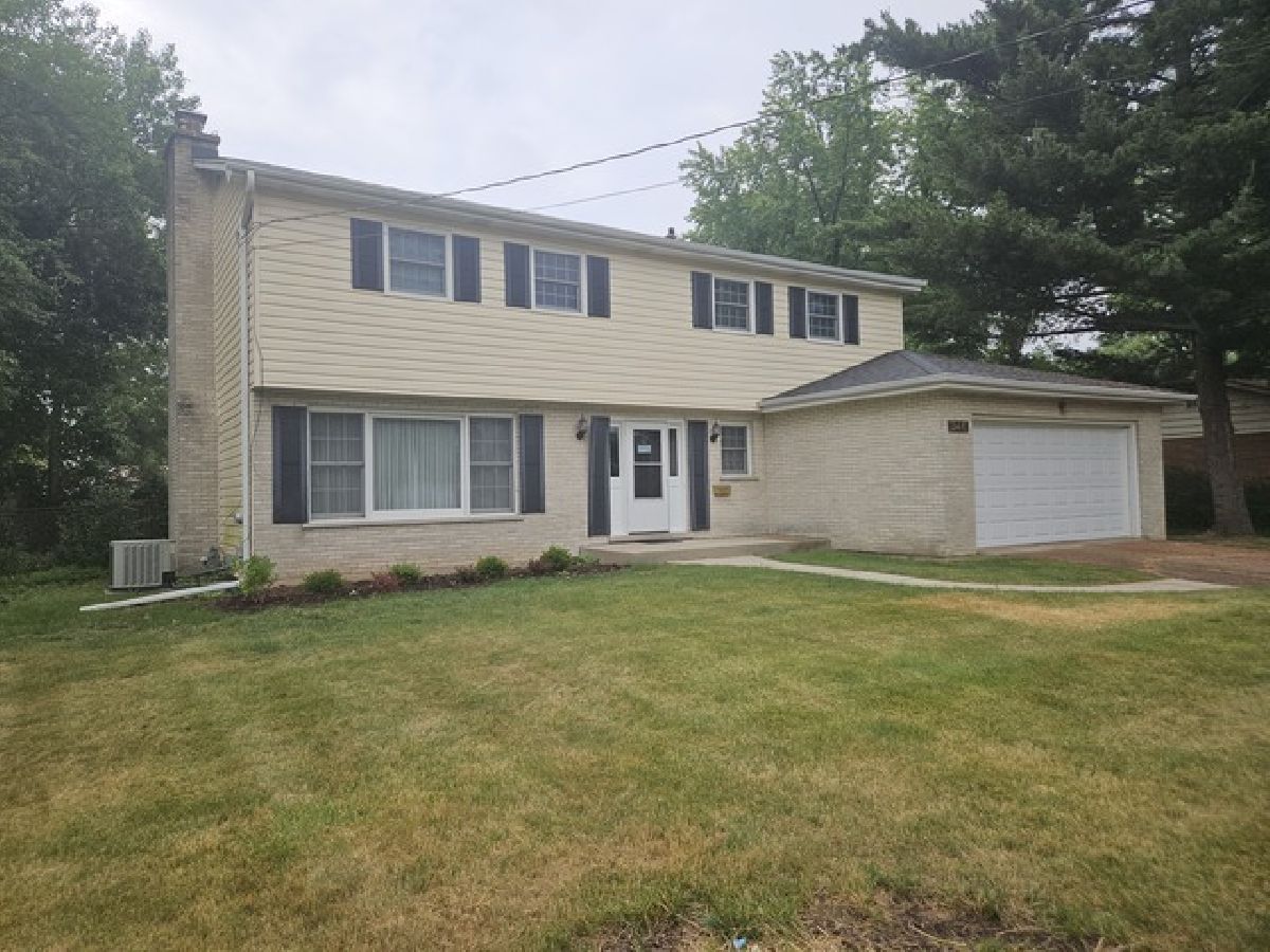  For Rent Batavia Illinois, 346 Van Nortwick