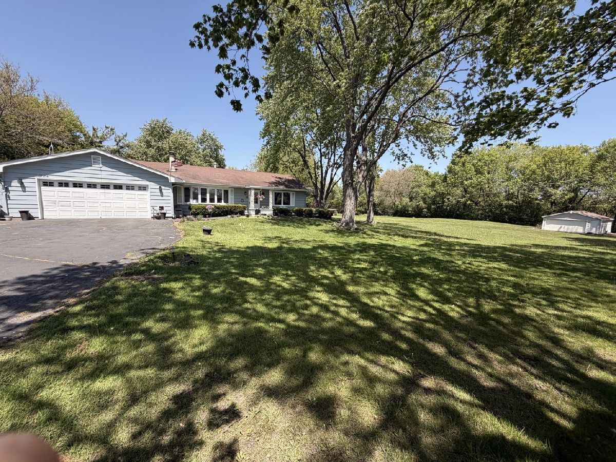  For Sale Libertyville Illinois, 2006 Old Peterson Road