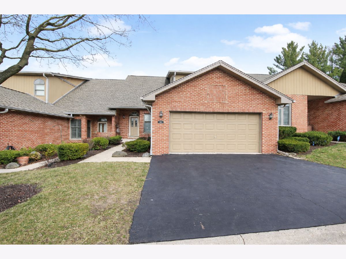 Townhomes For Sale On The Park Bloomingdale Illinois, 205 Faith Court