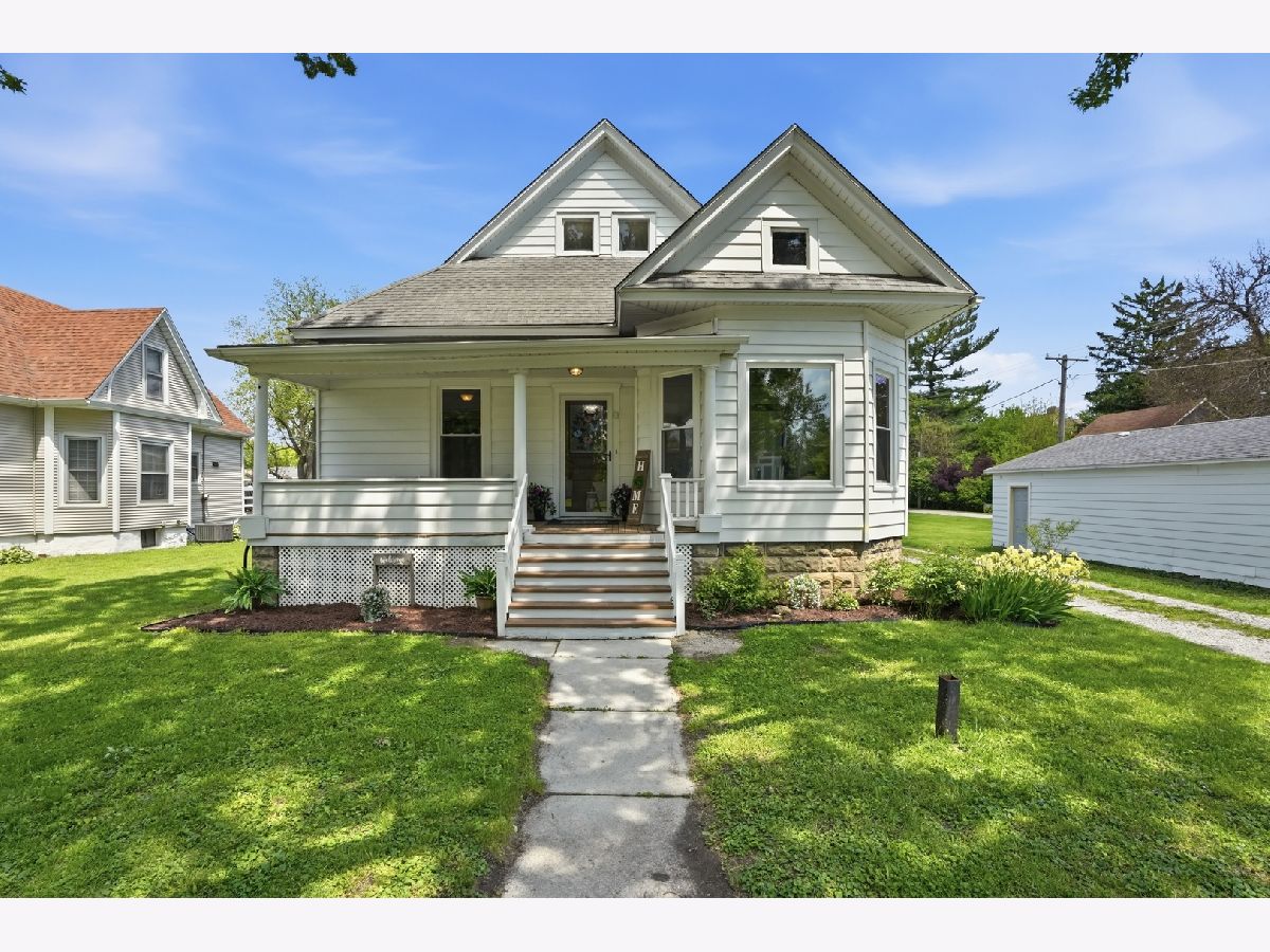  For Sale Grant Park Illinois, 307 Curtis Street