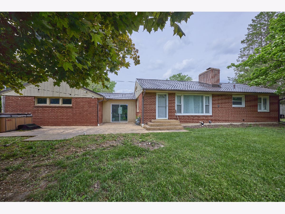  For Rent Elgin Illinois, 31W742 Il Route 58