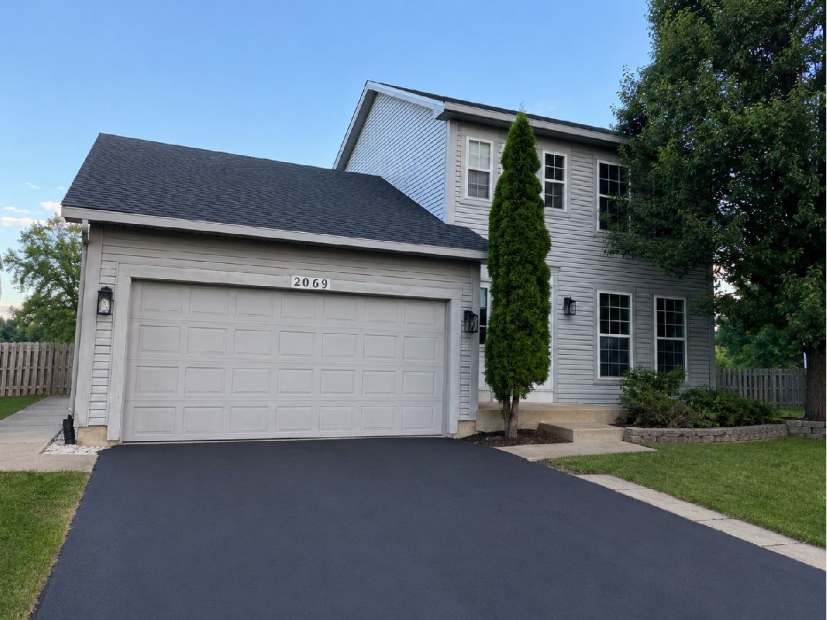 Homes & Townhomes For Sale Lakewood Falls Romeoville Illinois, 2069 Wedgewood Circle