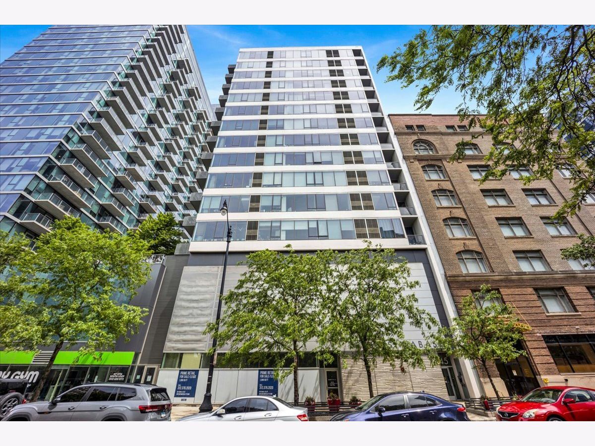  For Sale Chicago Illinois, 1345 Wabash Avenue