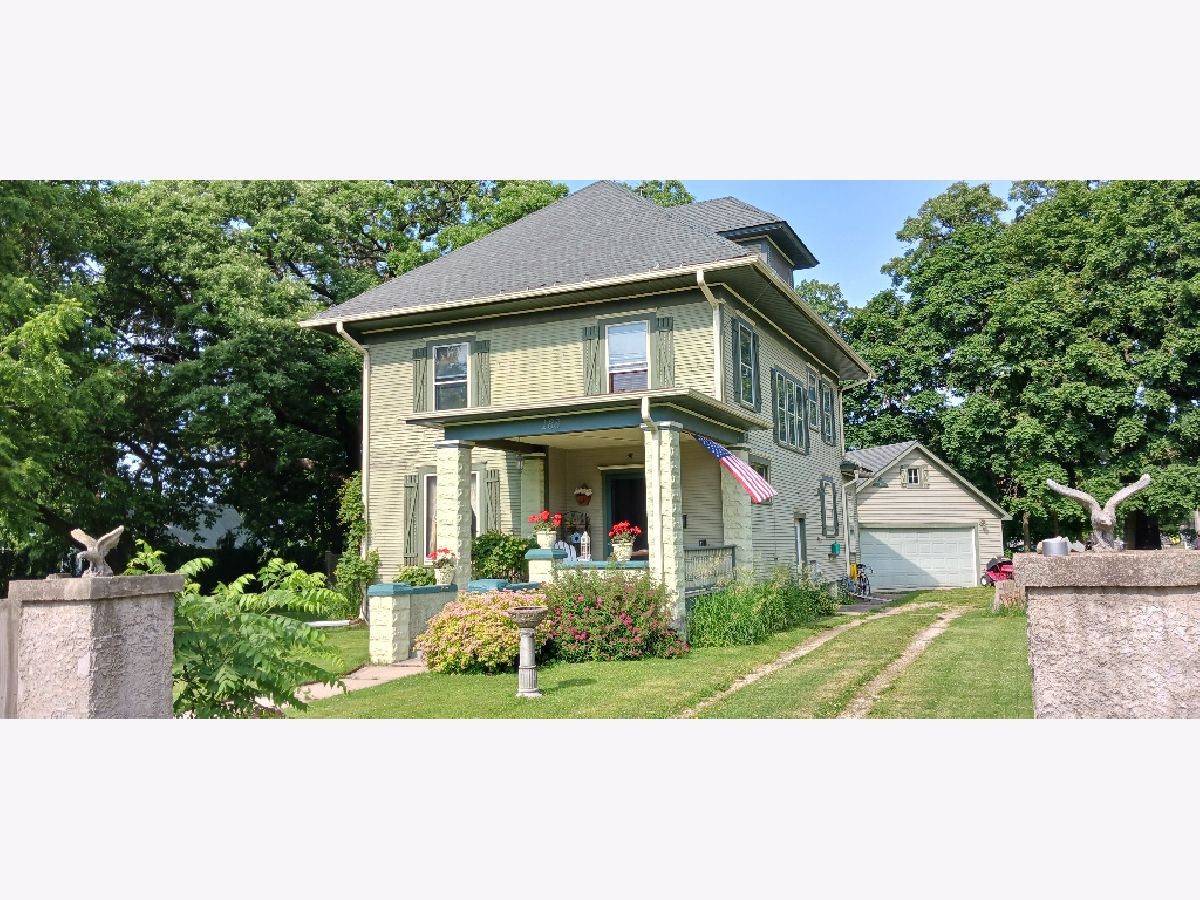  Sold Paw Paw Illinois, 188 Peru