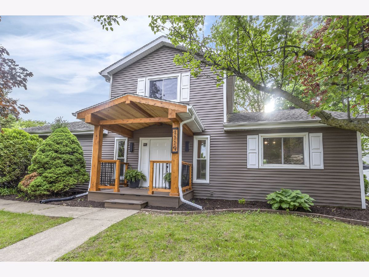 Homes For Sale Country West Shorewood Illinois, 1119 Wheatland Drive