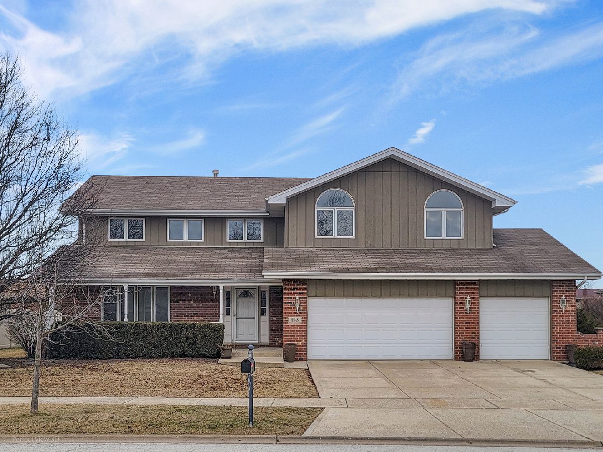 Homes & Townhomes & Condos For Sale Brookside Glen Tinley Park Illinois, 8548 Monaghan Drive