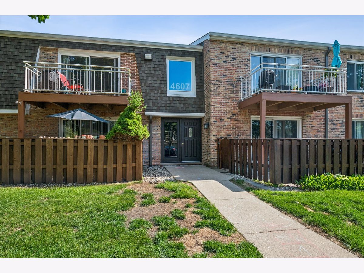  Sold Rolling Meadows Illinois, 4607 Kings Walk