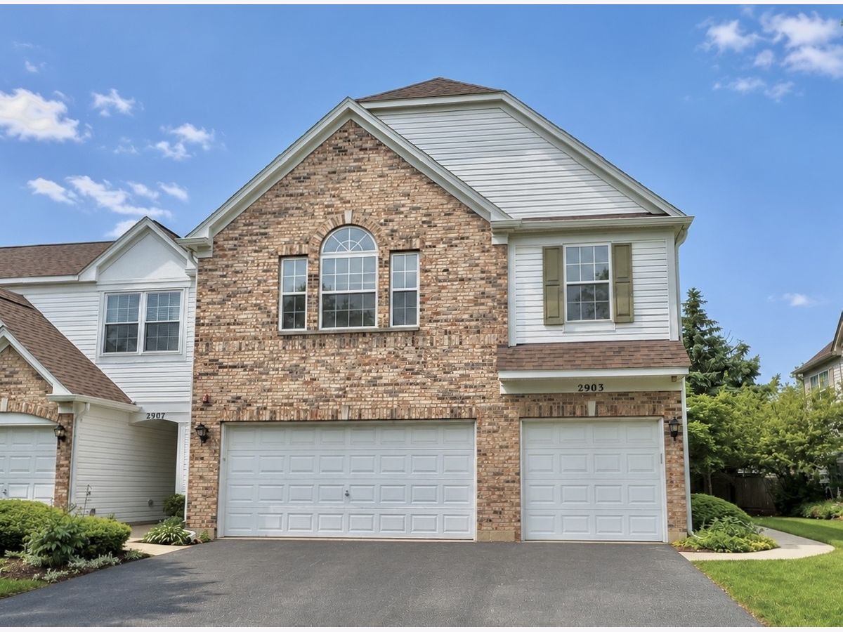 Townhomes & Condos For Rent Stonewater Naperville Illinois, 2905 Stonewater