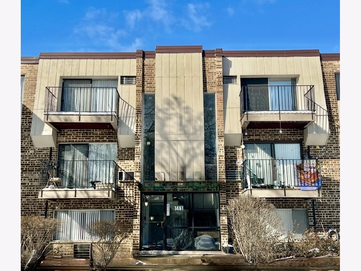 Condominiums For Rent Brentwood Palatine Illinois, 1461 Winslowe