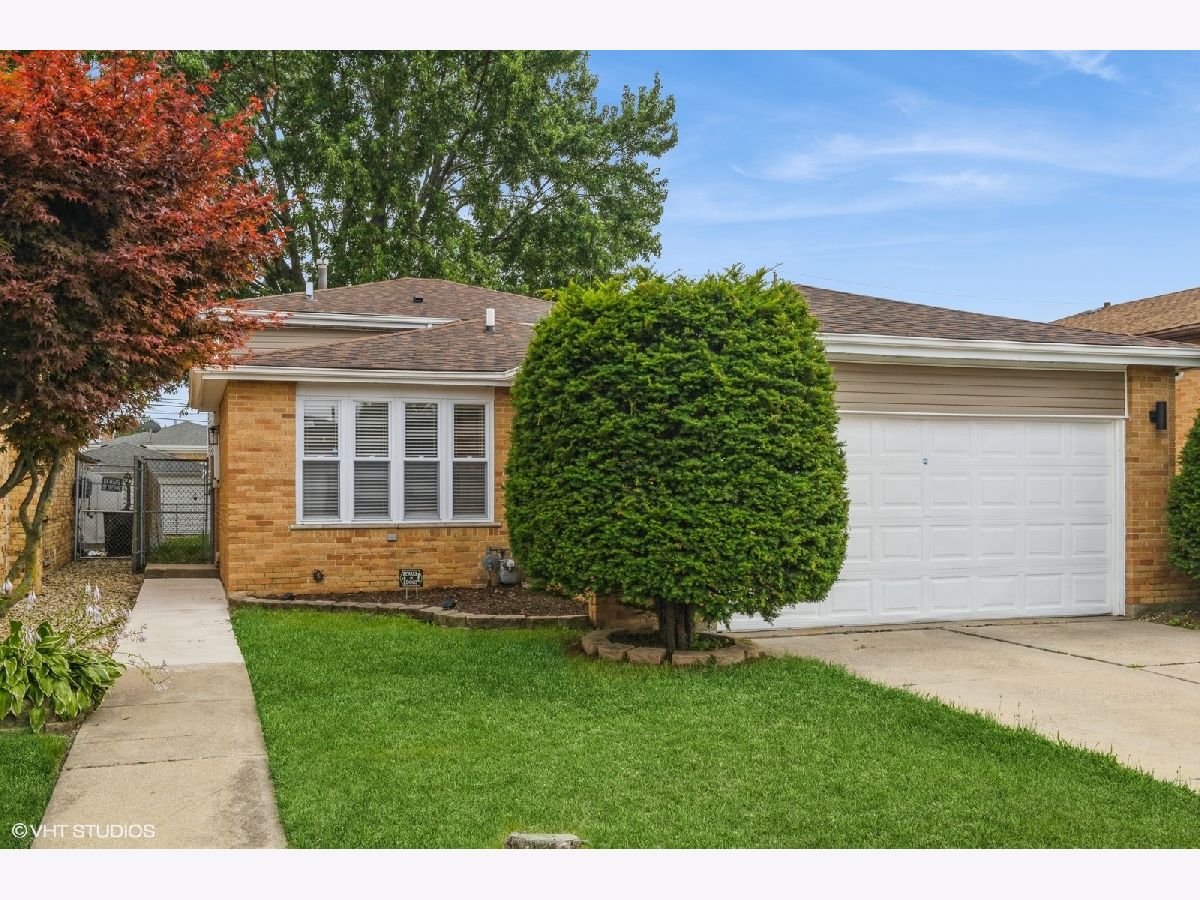 For Sale Calumet City Illinois, 1119 Harding Avenue
