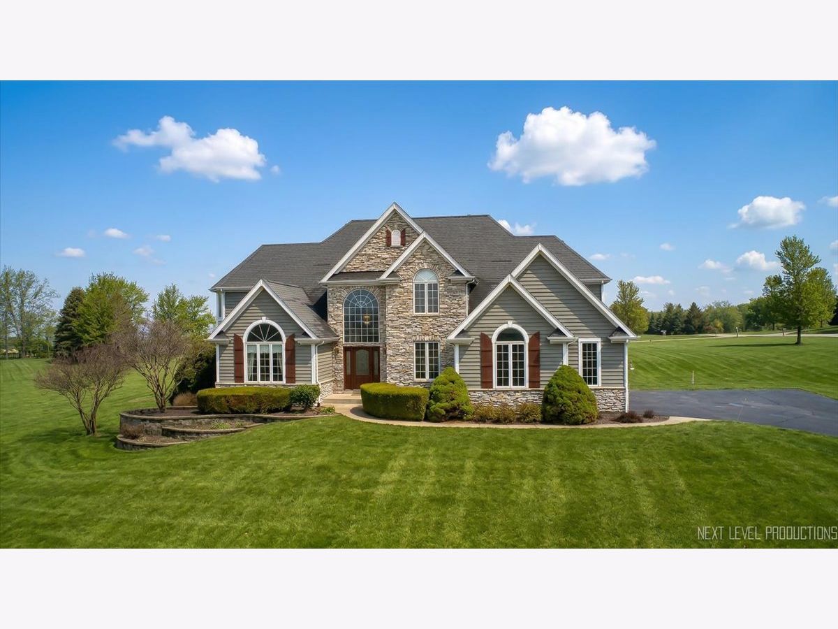 For Sale Hampshire Illinois, 10N800 Highland Trail