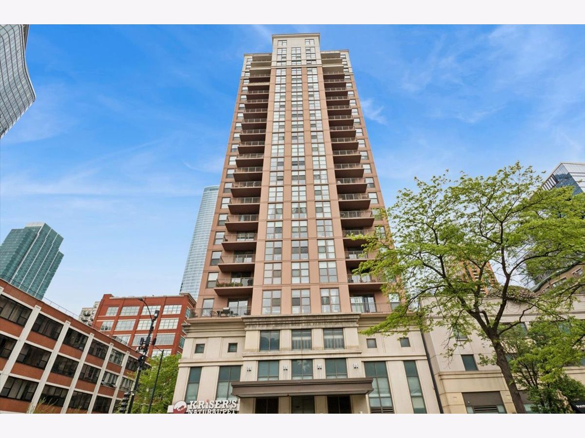  For Sale Chicago Illinois, 1101 State Street