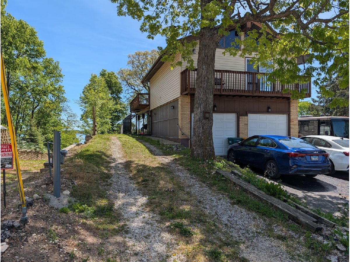Townhomes & Condos & Homes For Sale Hidden Glen Fox Lake Illinois, 131 Cora Avenue