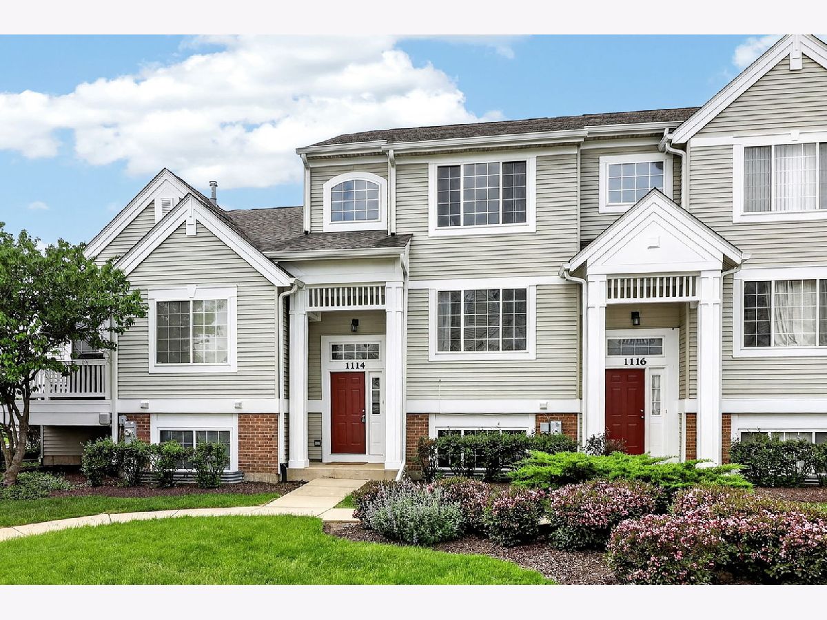  For Sale Glendale Heights Illinois, 1114 Andover Court