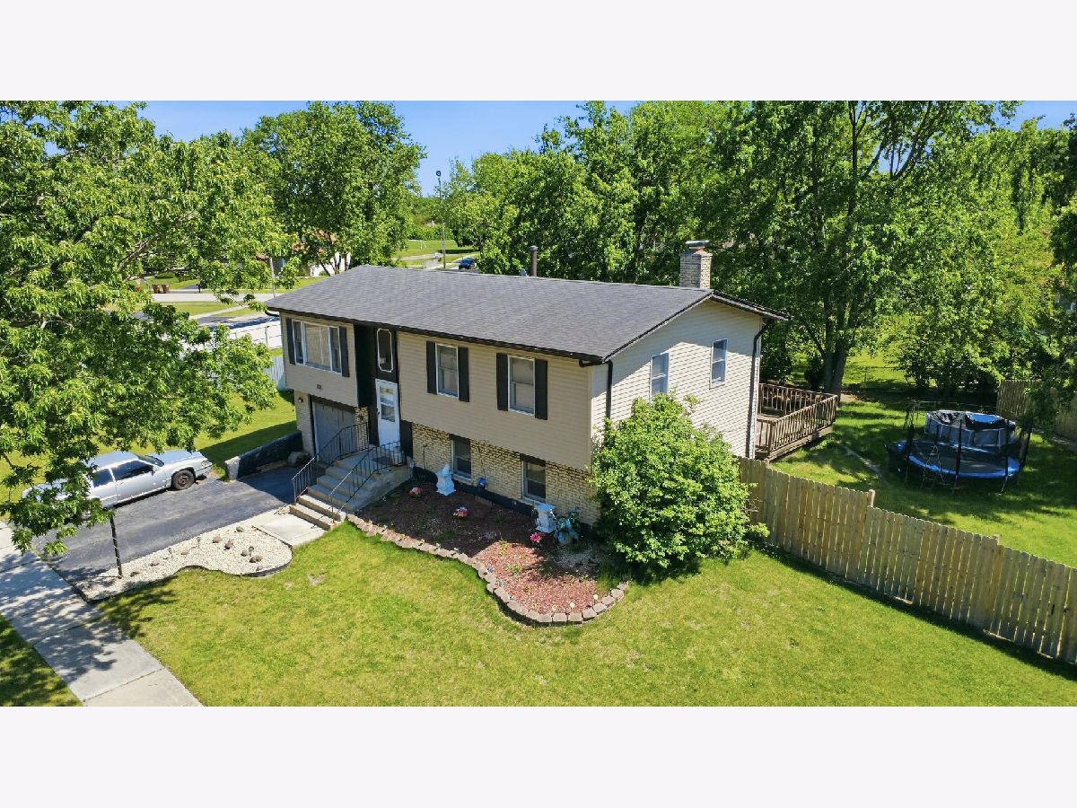  For Sale Richton Park Illinois, 5101 Riverside Drive