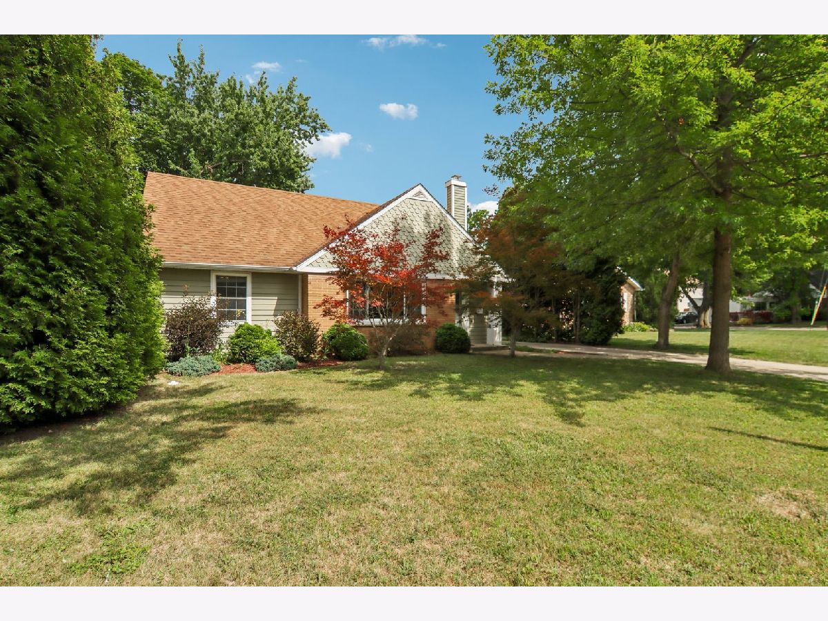  For Sale Elgin Illinois, 409 Hubbard Avenue