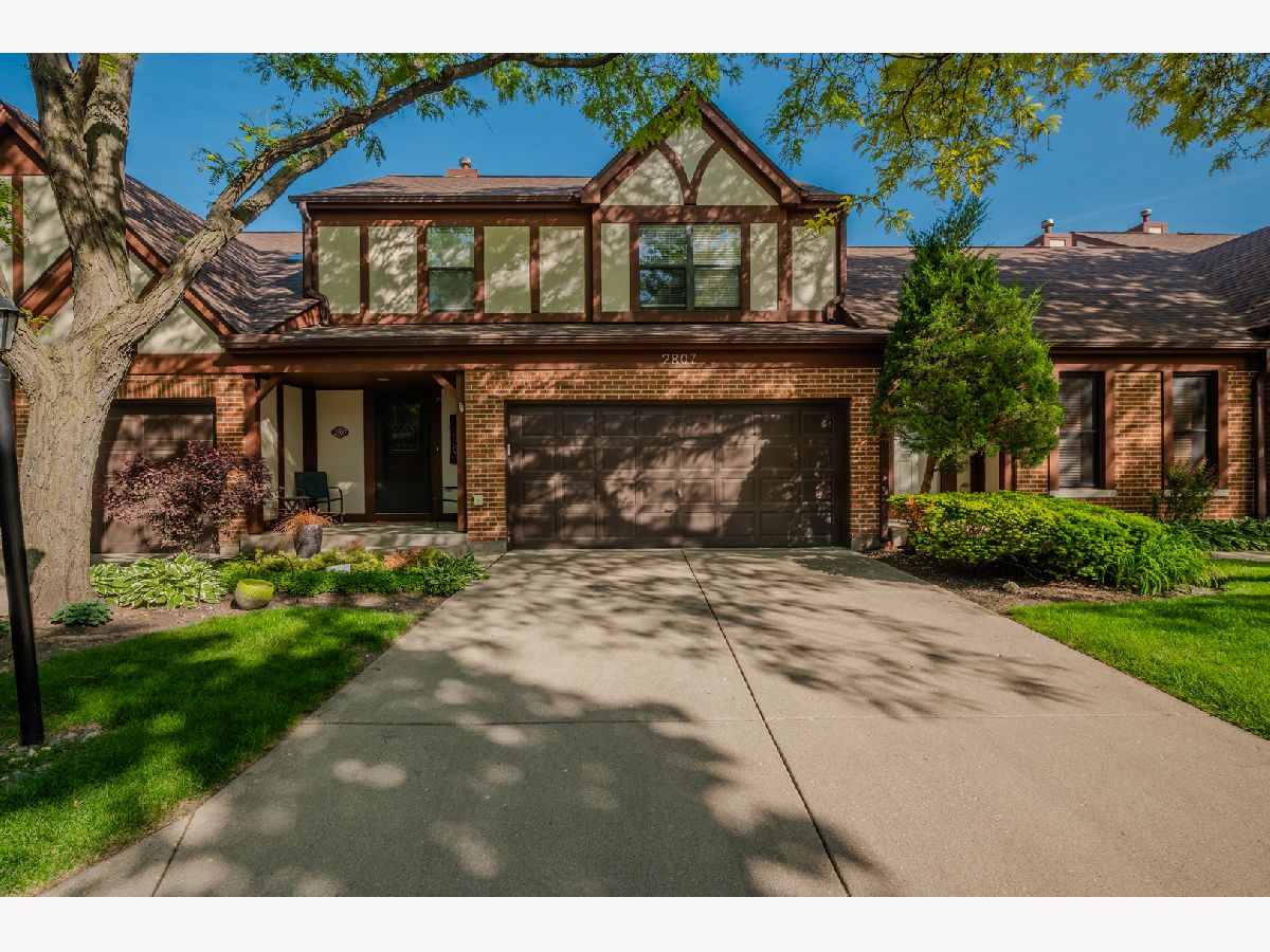  For Sale Westchester Illinois, 2807 Brighton Court