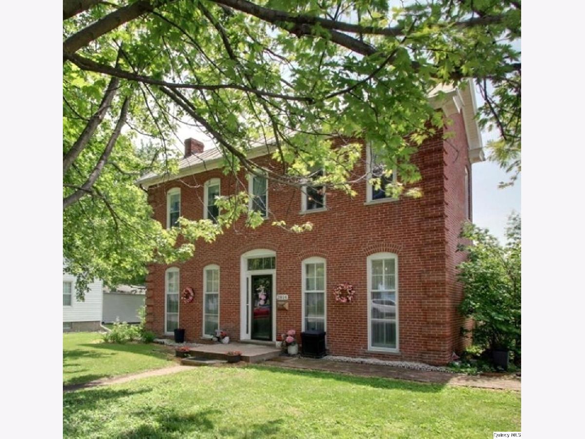  For Sale Quincy Illinois, 2814 Hampshire Street