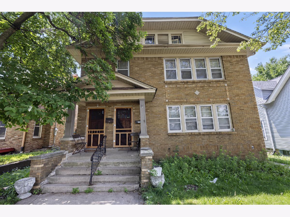  For Sale Rockford Illinois, 2215 13th Avenue