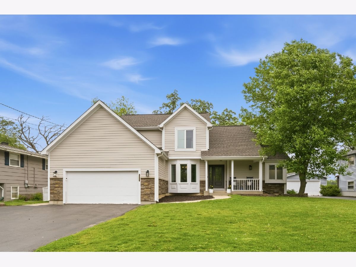  For Sale Lindenhurst Illinois, 1920 Hazelwood Drive