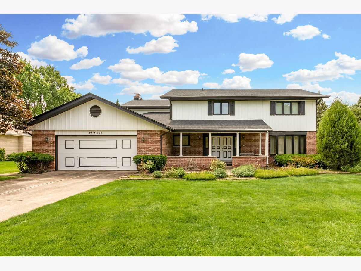  For Sale Willowbrook Illinois, 16W731 89th Place